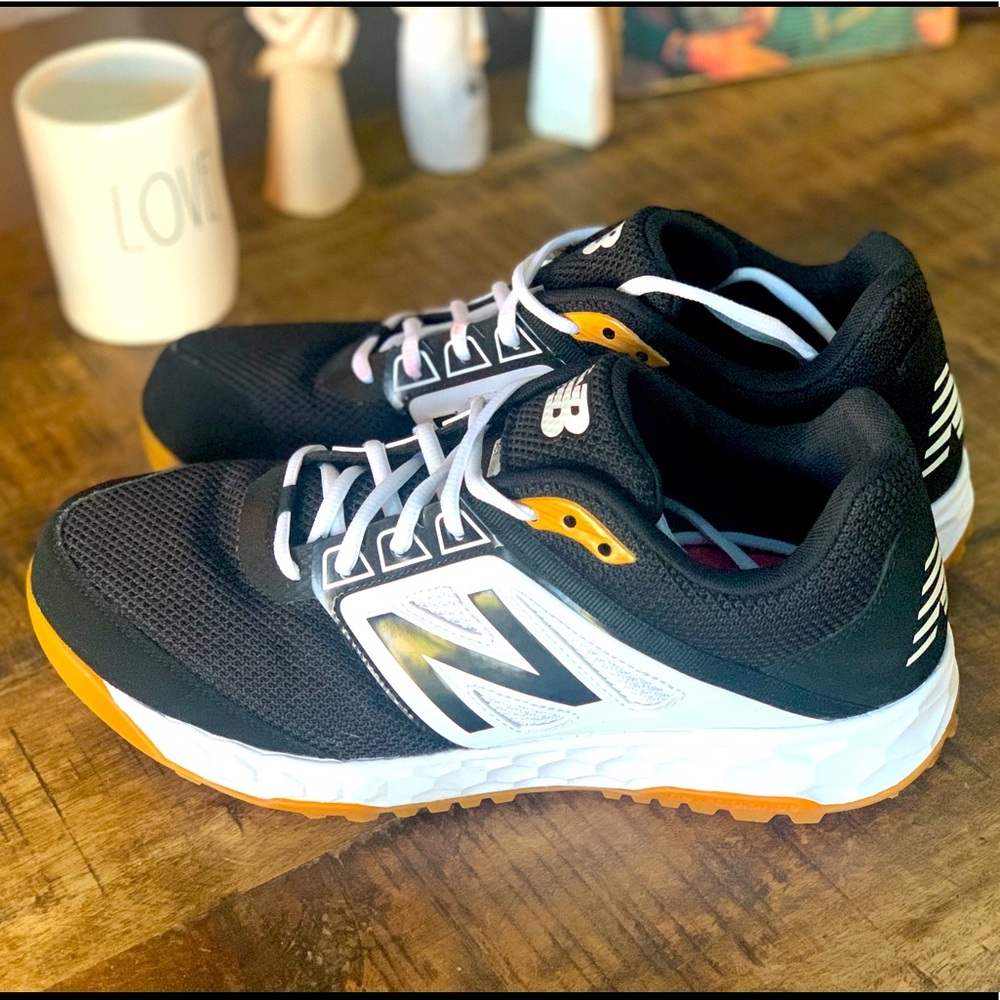 Brand new, Men’s New Balance 11.5
